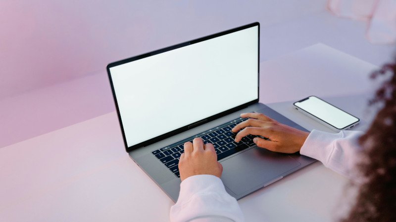 Lire la suite à propos de l’article 🌐 Découvrez le Monde des Applications Web 🌐